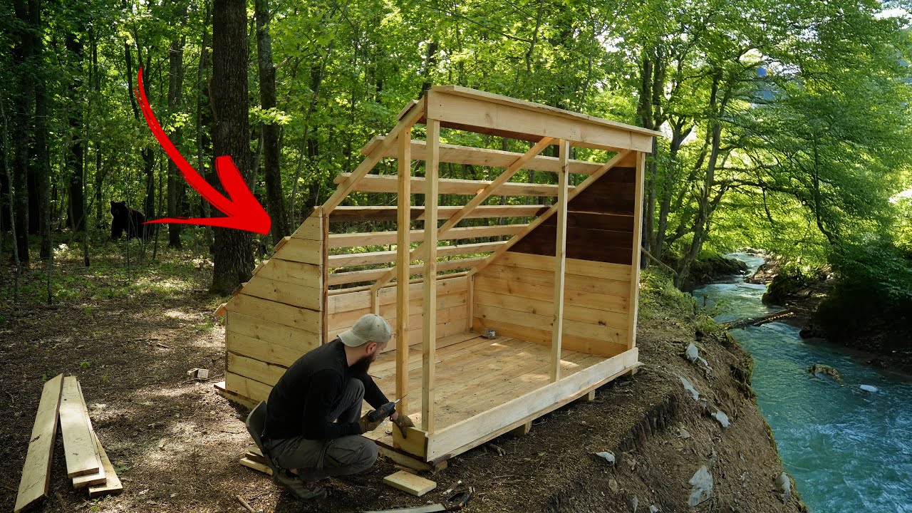 6 Days to Build My Cozy Bushcraft Cabin Alone in the Wild