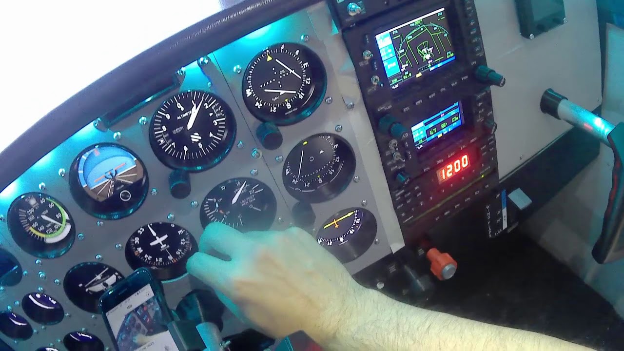 Cessna home cockpit - A flight around Seattle Tacoma (KSEA) - Xplane - Pilot2ATC - ArdsimX
