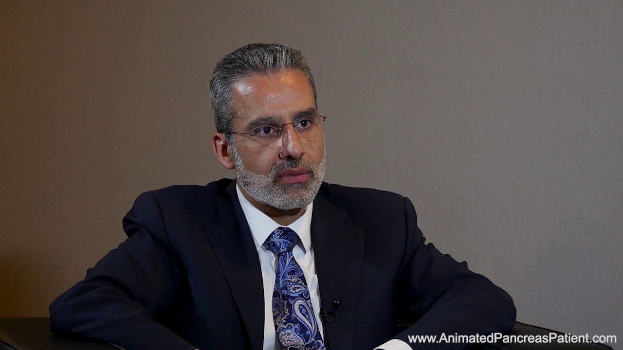 What diet and nutrition plan is recommended to manage chronic pancreatitis?