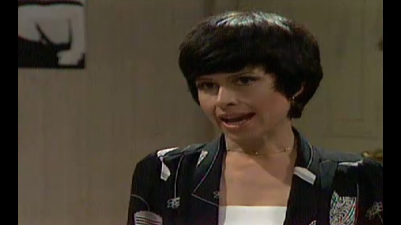 The Glamour Girls episode 1 - starring Brigit Forsyth & Duggie Brown (1980)