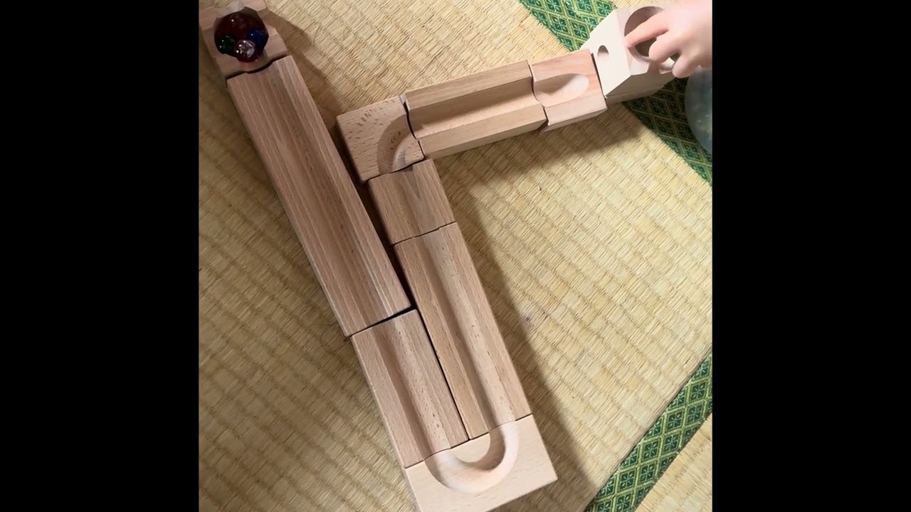 2歳から入門「キュボロ（CUBORO）」の動画（制作&実践：怪獣編）　　撮影：2025年10月27日  #wood  #marblerun #cuboro #ASMR #キュボロ