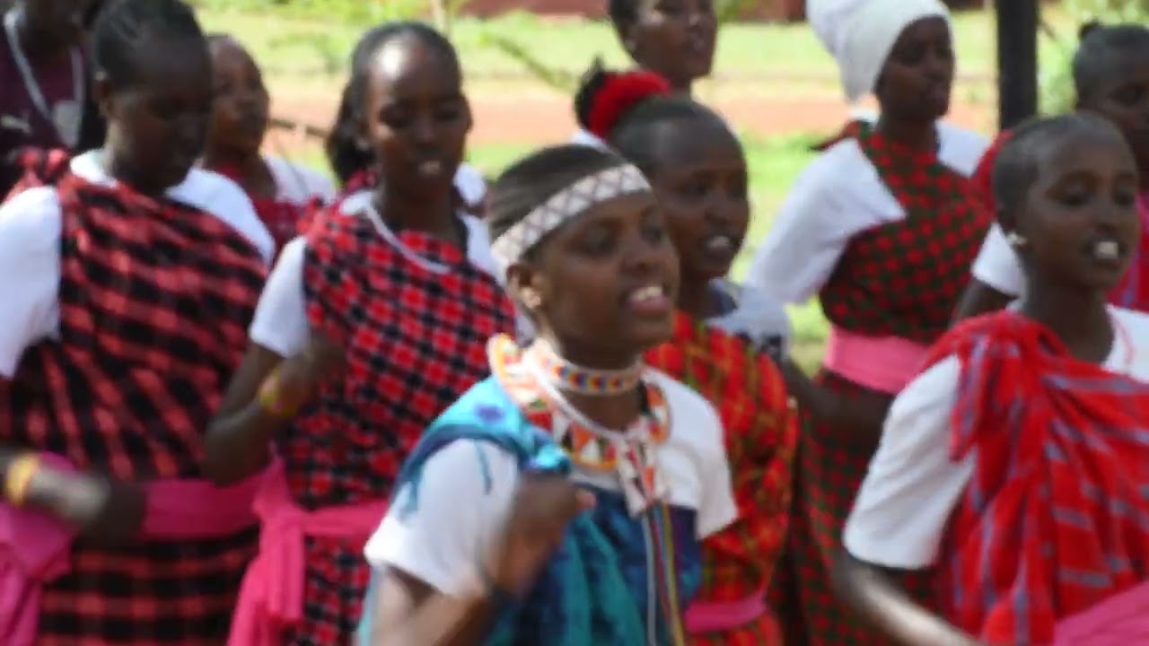 THE SAMBURU - Culture, Color & Vibes! 🌍🎉