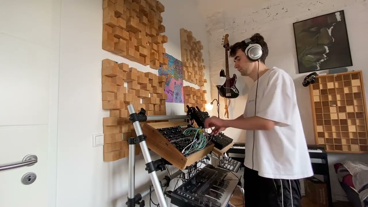 MODULAR MELODIC TECHNO - Groovy Melodic Modular Techno - 119