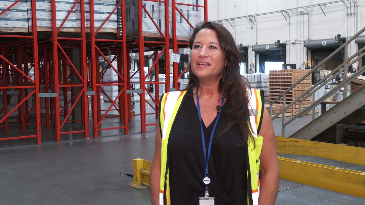 Hunter Industries: Distribution Manager (Warehouse Supervisor)