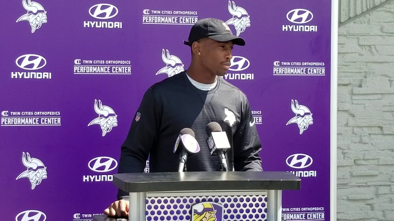 George Iloka rejoins Mike Zimmer
