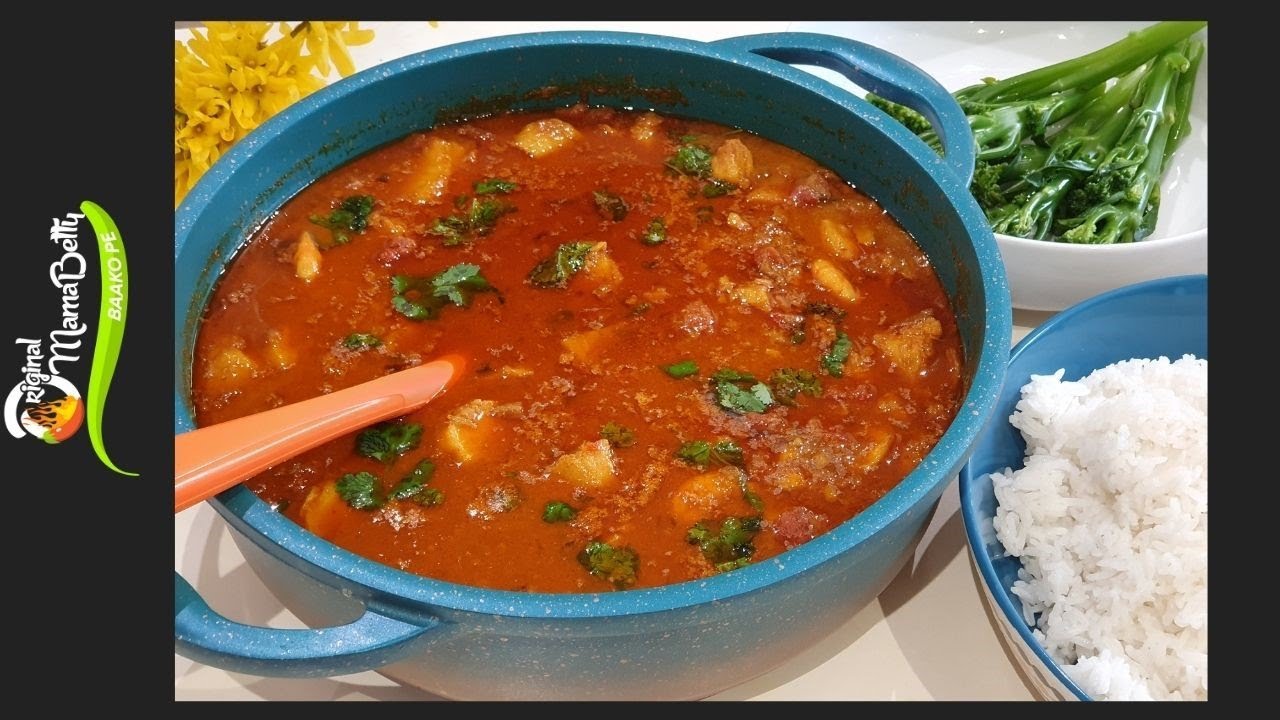 Delicious Coconut Fish Prawn Curry