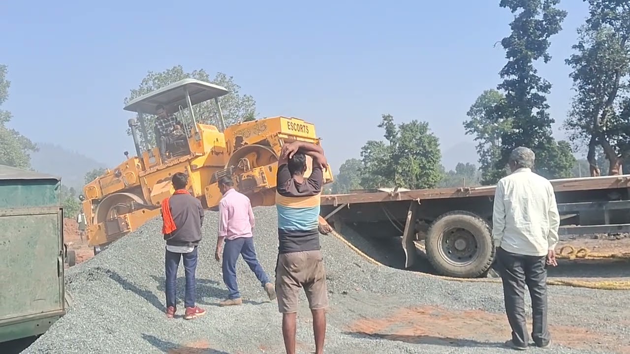#shortvideo#trendingshorts#minivlog😭# road wala🚜ArunOfficial11k Vlogs 🌄