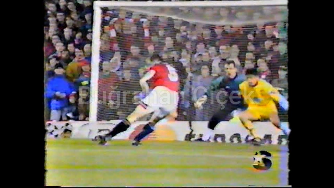 Manchester United F.C. 4 - 0 Galatasaray (07.12.1994)