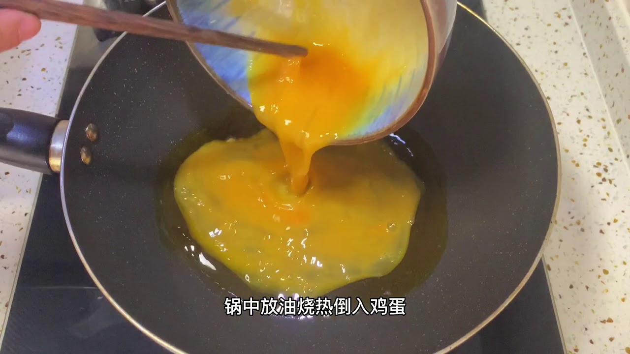 饭店大厨都是这样做的辣椒炒鸡蛋，年夜饭菜品推荐，好吃下饭美食