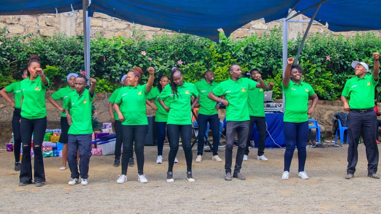 United paints choir Festive season vibes 🔥🔥