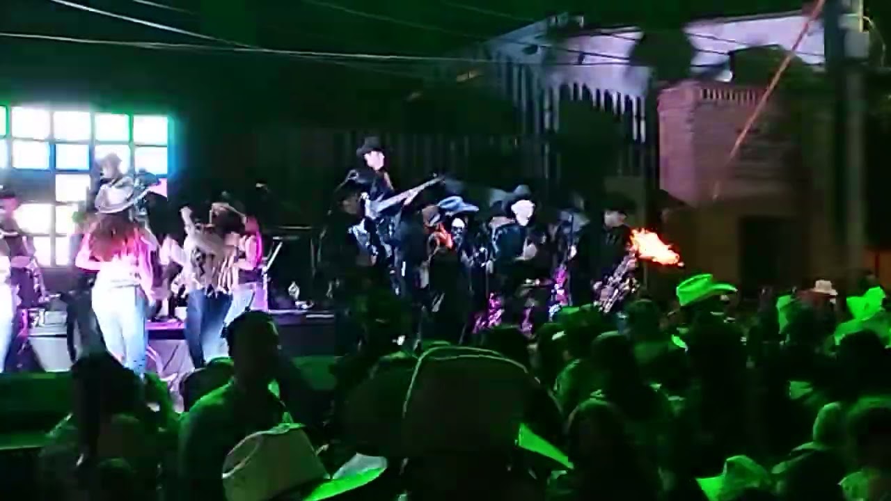 Banda R15 , Si tú boquita fuera, Amatitan 2026