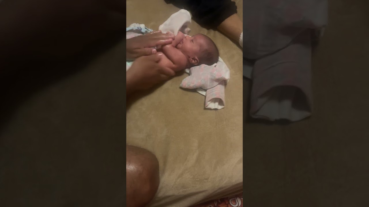 Massage baby