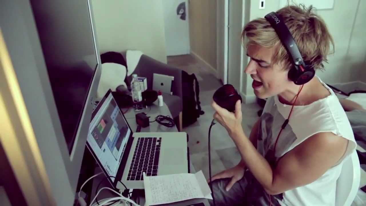 McFly - STAR BOY (For Chris Moyles)
