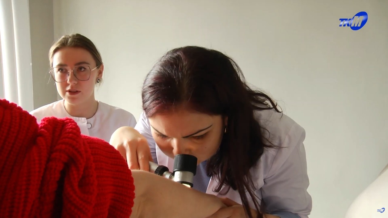 Областные дерматологи провели в Мозыре прием пациентов и мастер-класс для коллег