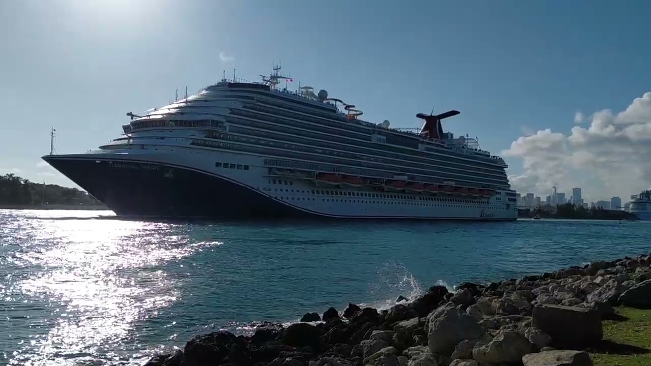 266 Cruise ship Carnival Magic Departure from Port Miami