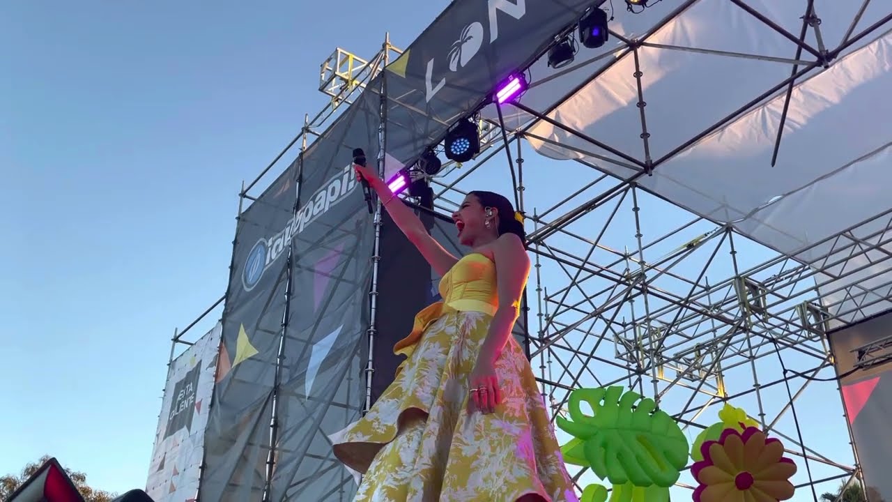Natalia Jimenez - 'Que te quería' en vivo. Long Beach Pride Festival 2022