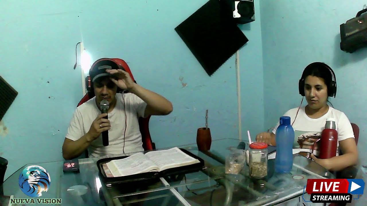 hablando con  rifacha