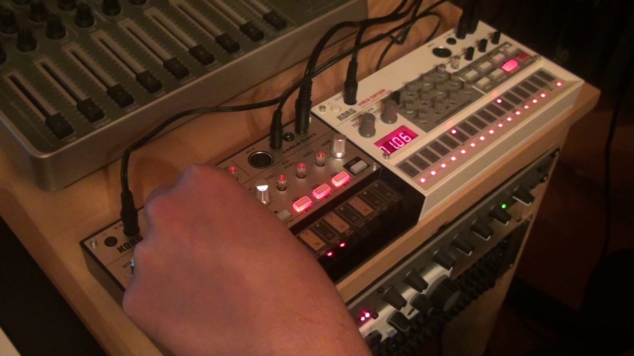 breakbeat with a KORG volca bass and a sample