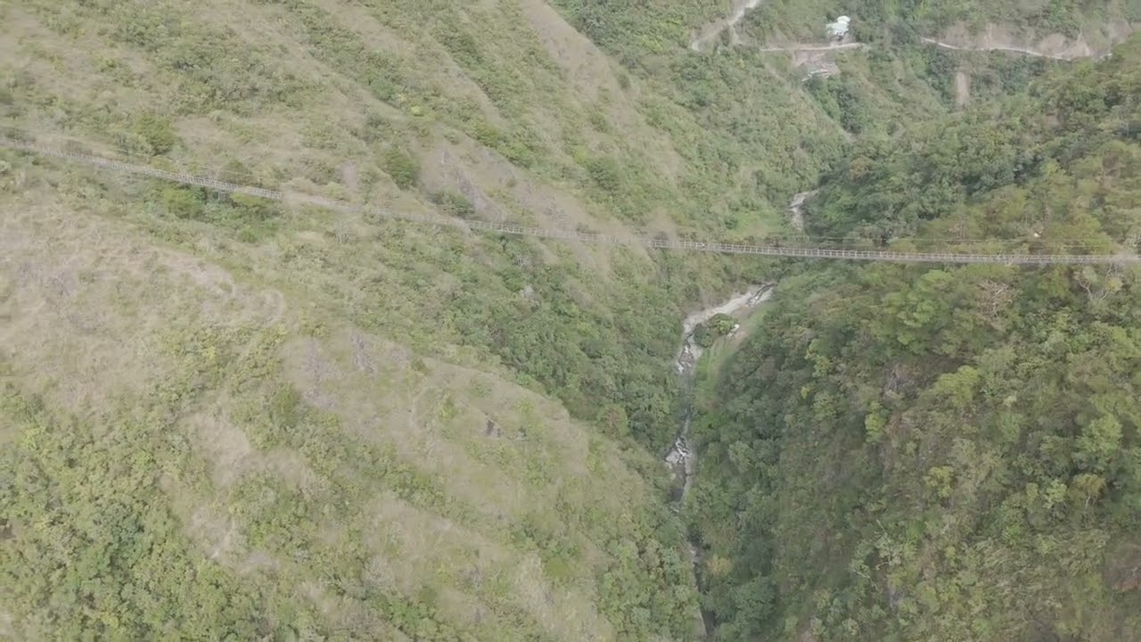 Fear of Heights ba kamo?😁 Nabenngan Bridge ,Sadanga #nabennganbridge #droneshot #dji #mustvisit