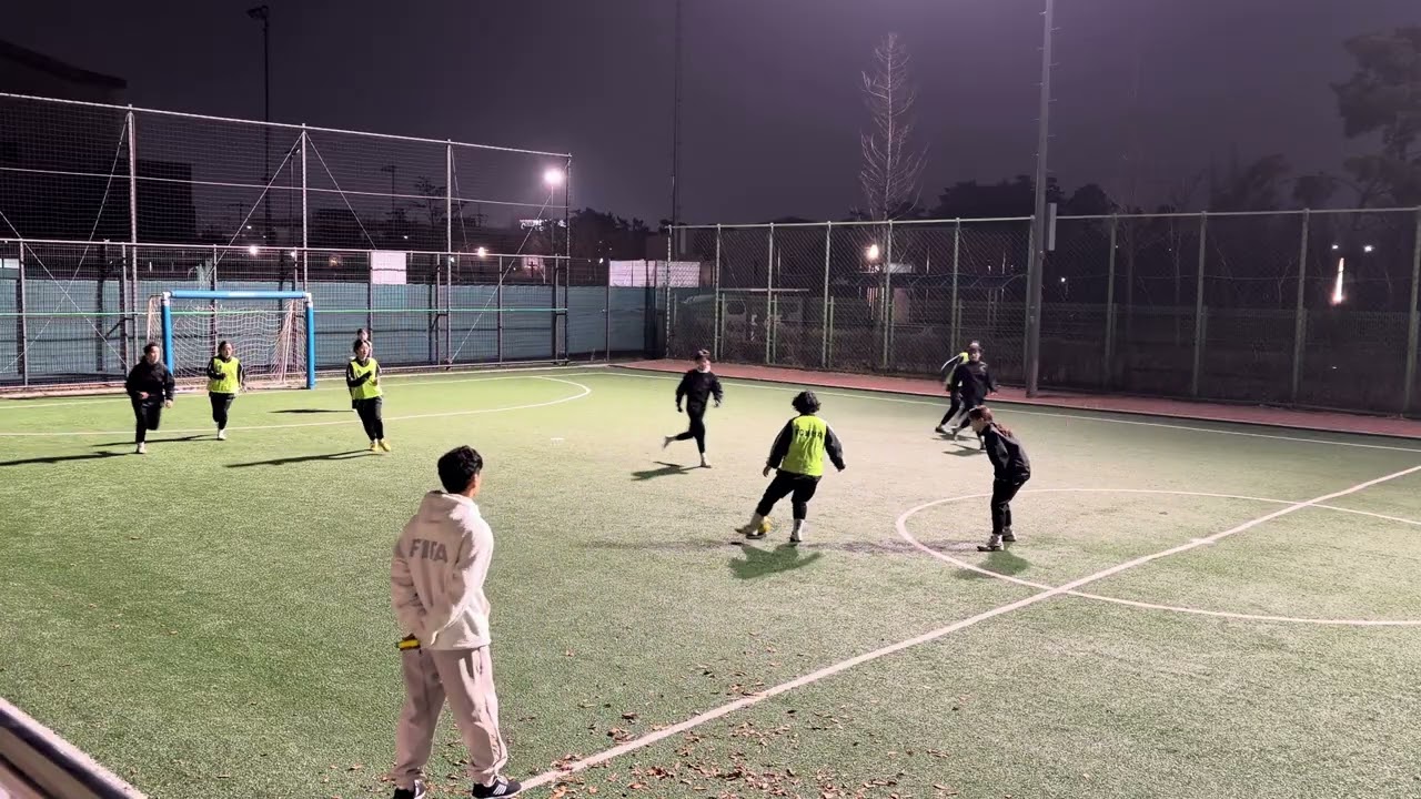 볼터치 친선 1쿼터