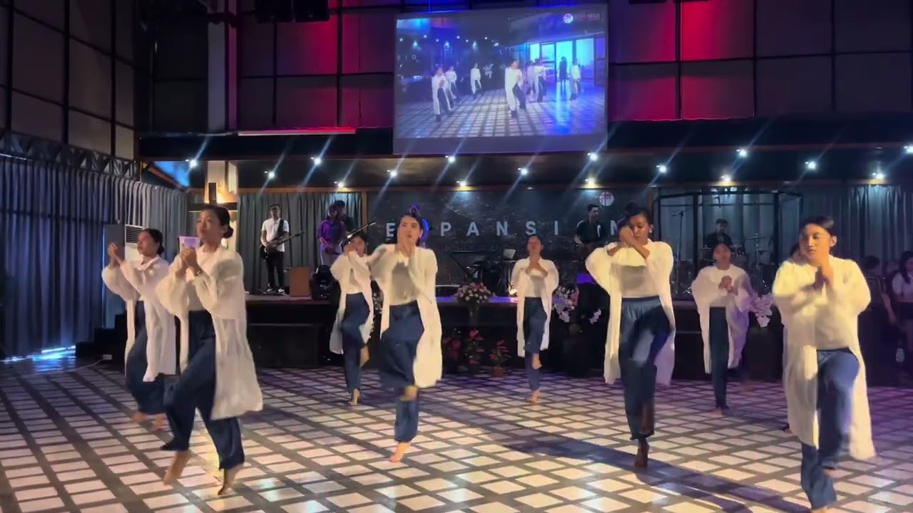 JHGC CHRIO DANCE TEAM | DOXOLOGY 