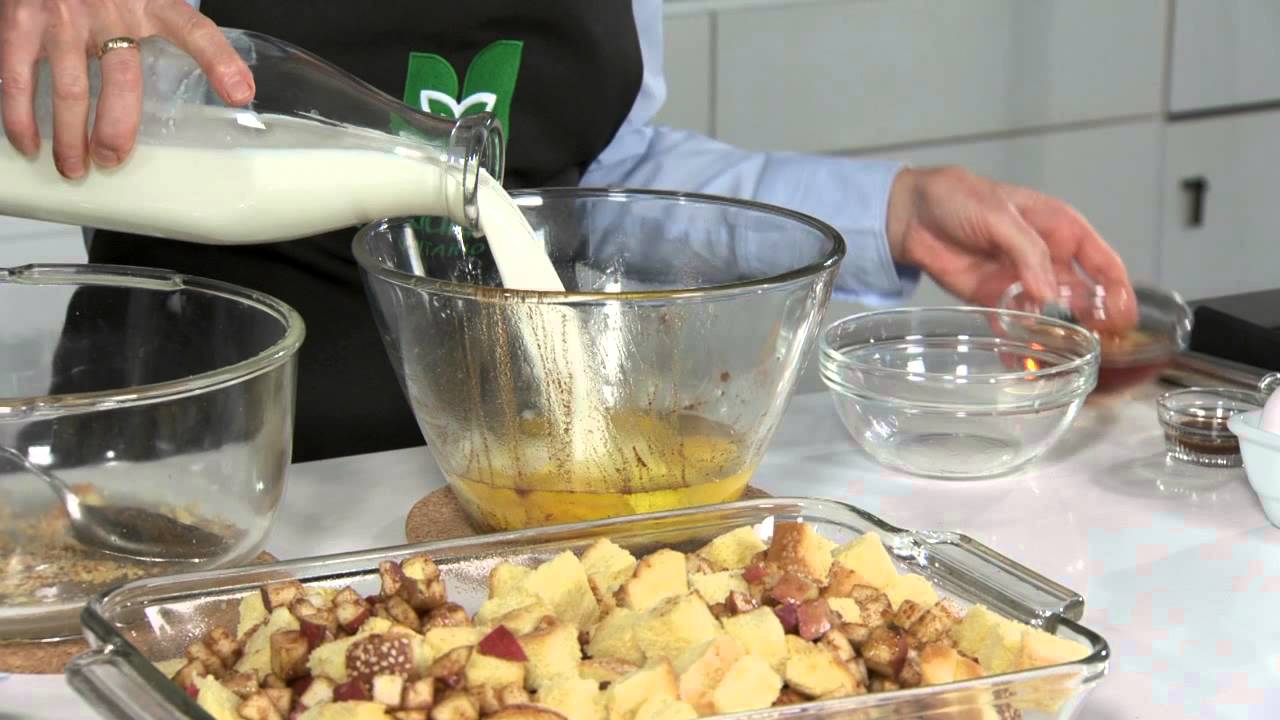 Apple Pie French Toast Bake