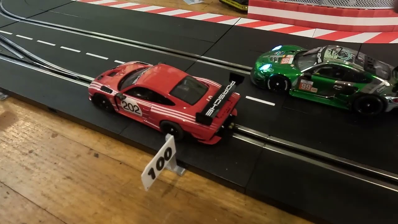 Slot Rods Ep 32  : The Track    D132 Slot cars Carrera / NSR / SLOT.IT / Scalextric
