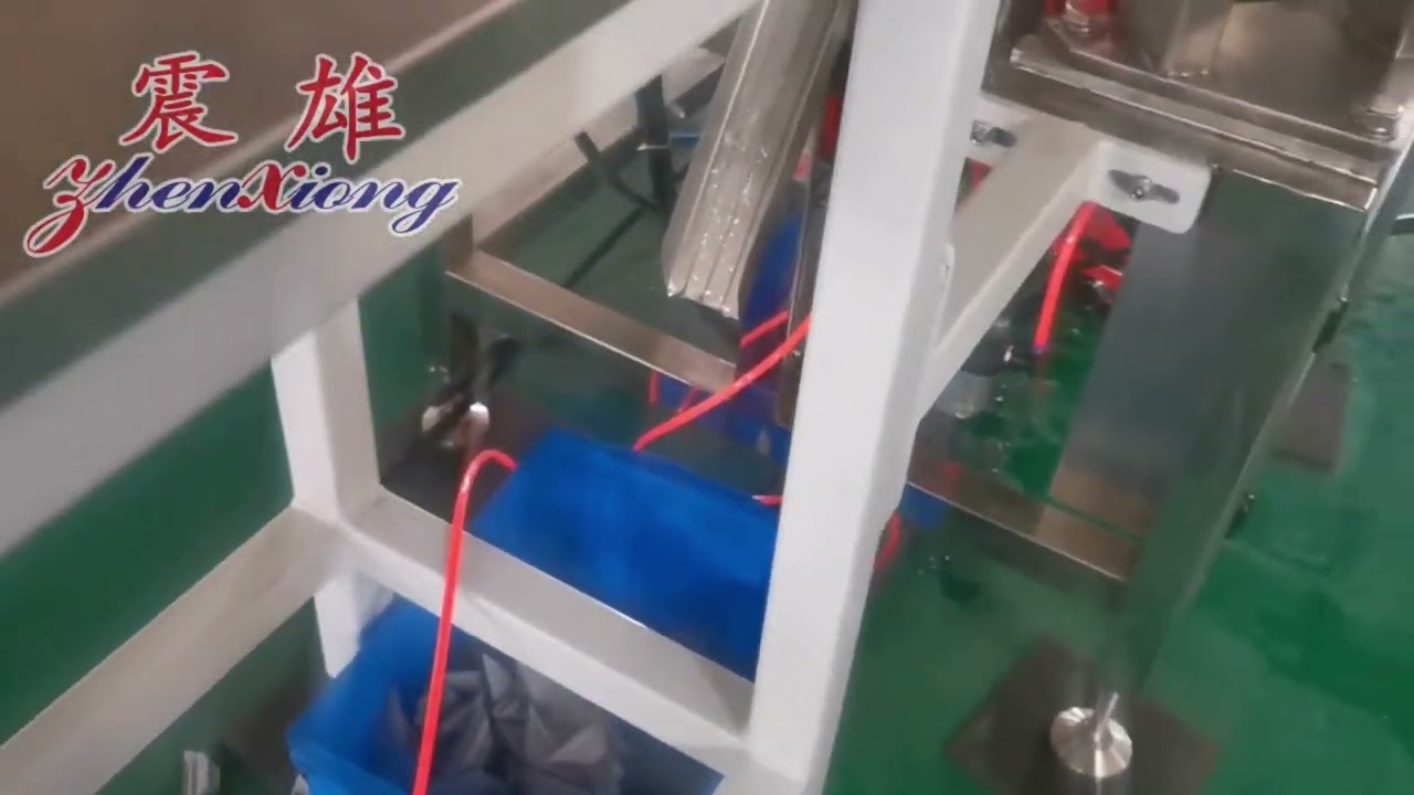 Refrigerator door gasket extrusion line with online magnetic strip inserting machine