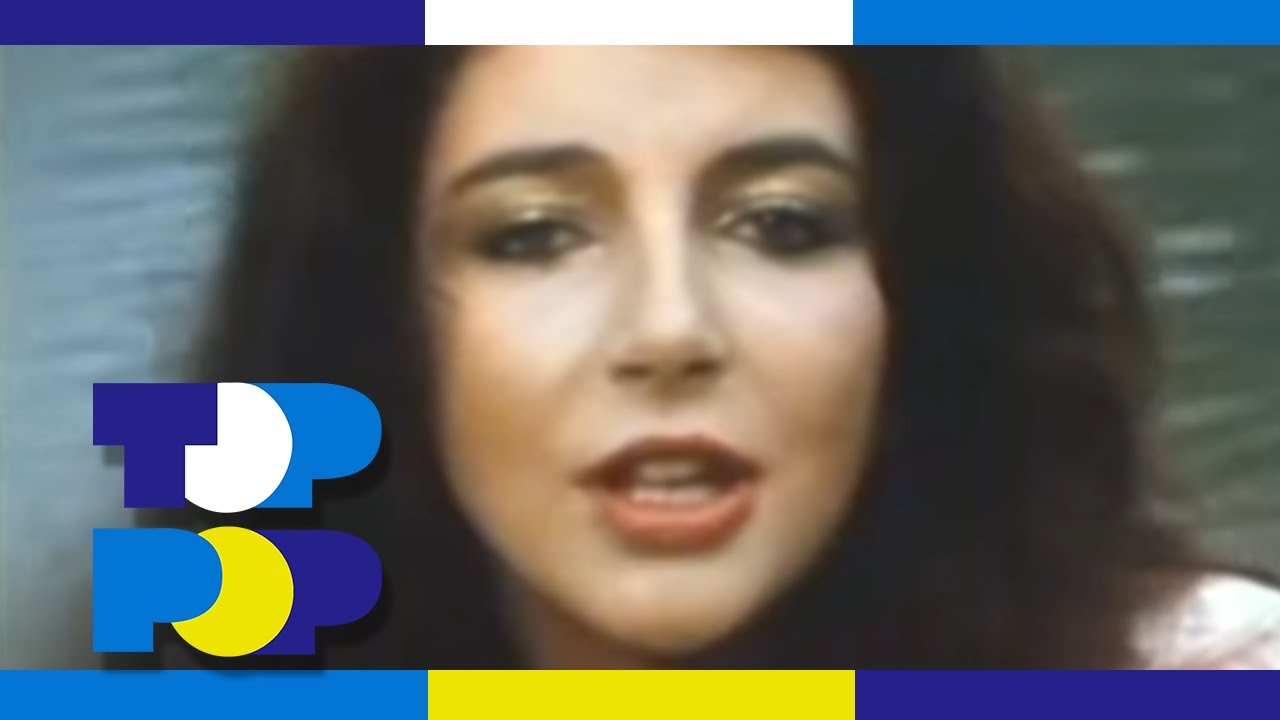 Kate Bush - The Man With The Child In His Eyes - De Efteling Special - 12-05-1979 • TopPop