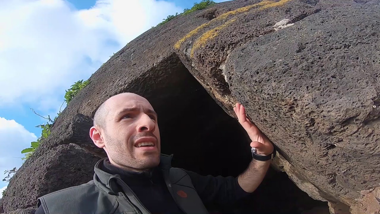 Vlog Nuraghe Oes - Rebeccu - Domus - Nuraghe Costa