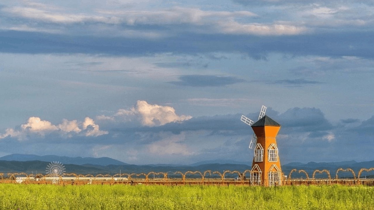 𝐏𝐋𝐀𝐘𝐋𝐈𝐒𝐓 | A Place Between Earth and Clouds