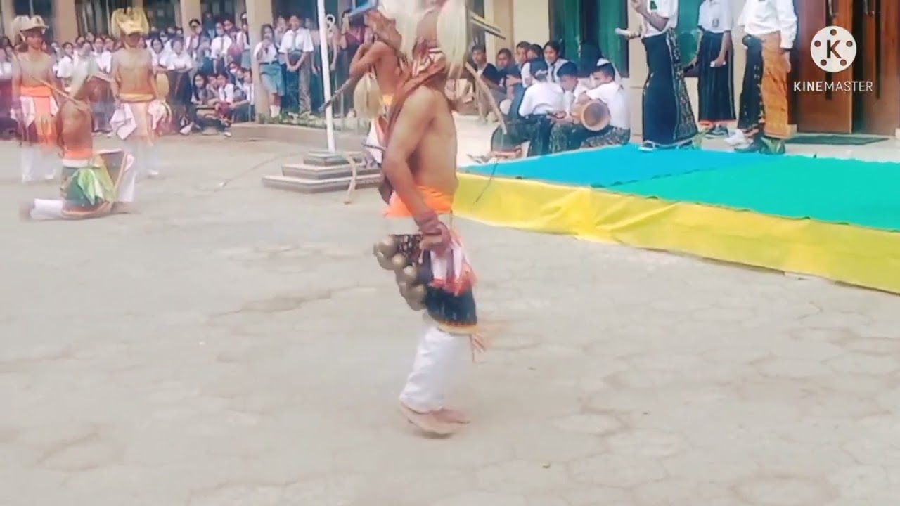 Atrasksi caci SMK SADAR WISATA#Surat Lamar#