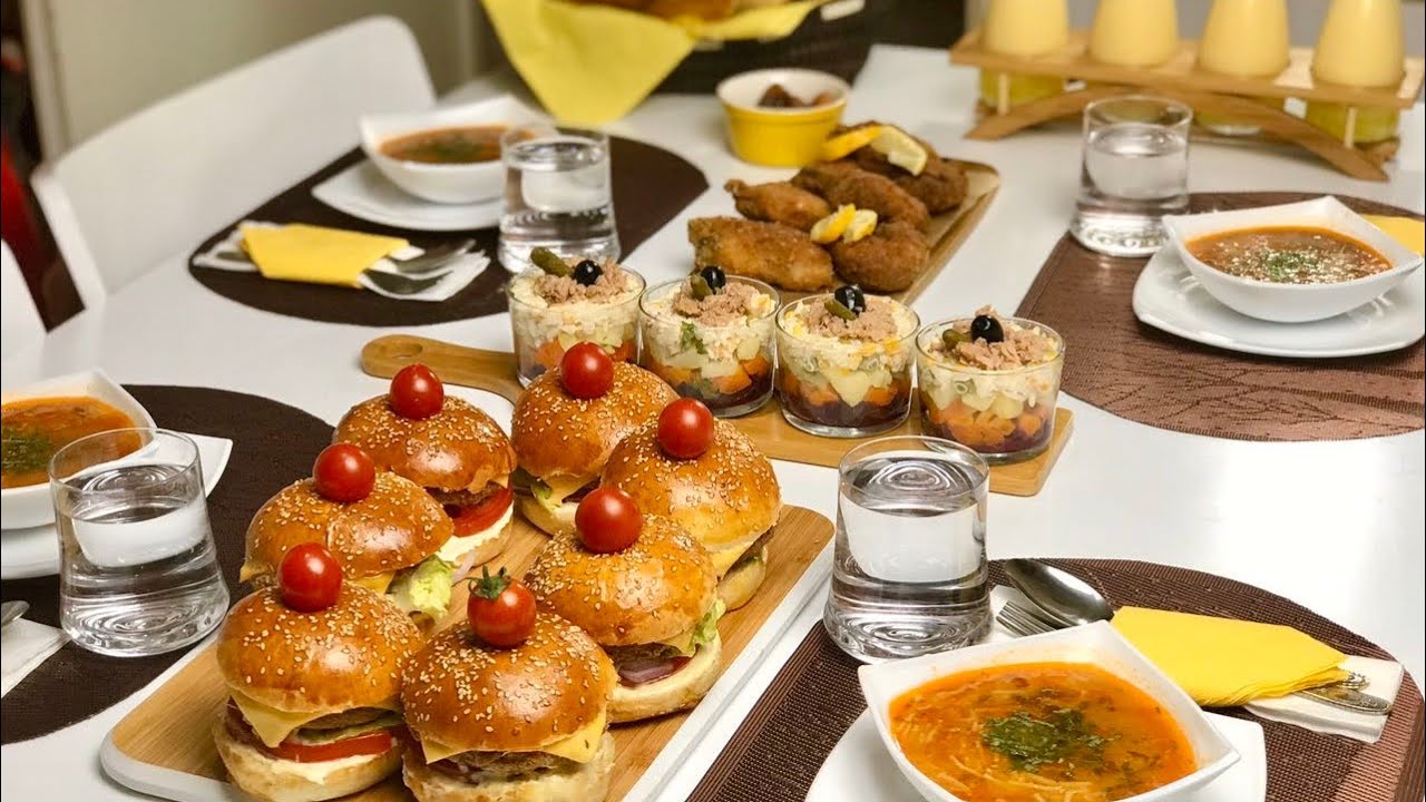 برغر بعجينة القطن و دجاج كينتاكي المقرمش ..تقديم عصري للسلطة ..تغيير ديكورالطاولة بأشياء بسيطة 🌙