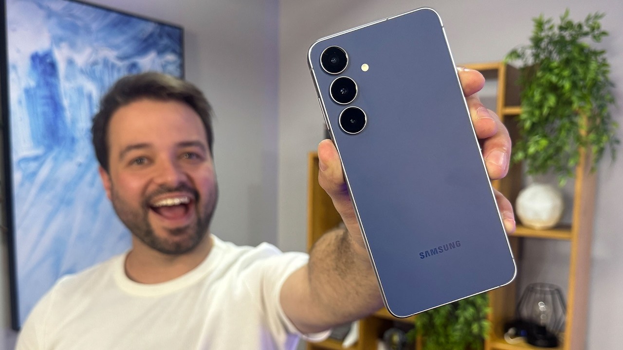 NOVO GALAXY S25 FE: finalmente a TELA COM MENOS BORDAS! // 🔥 PRIMEIRAS IMPRESSÕES 🔥