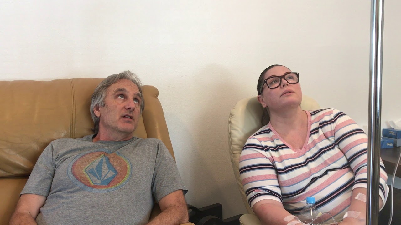 Intravenous Treatments To Remove Heavy Metals - Expedited Wound Healing || The Lisa Axelrod