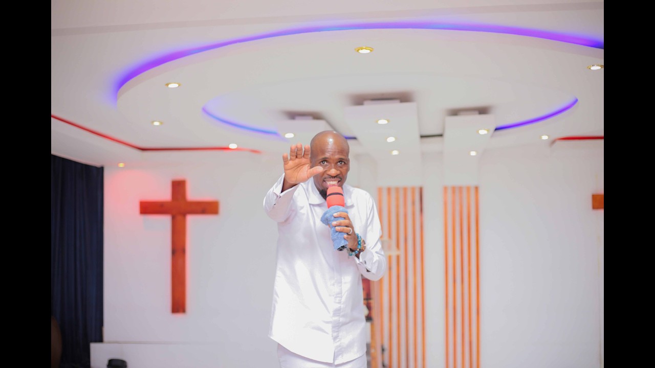 Sunday  Live Service