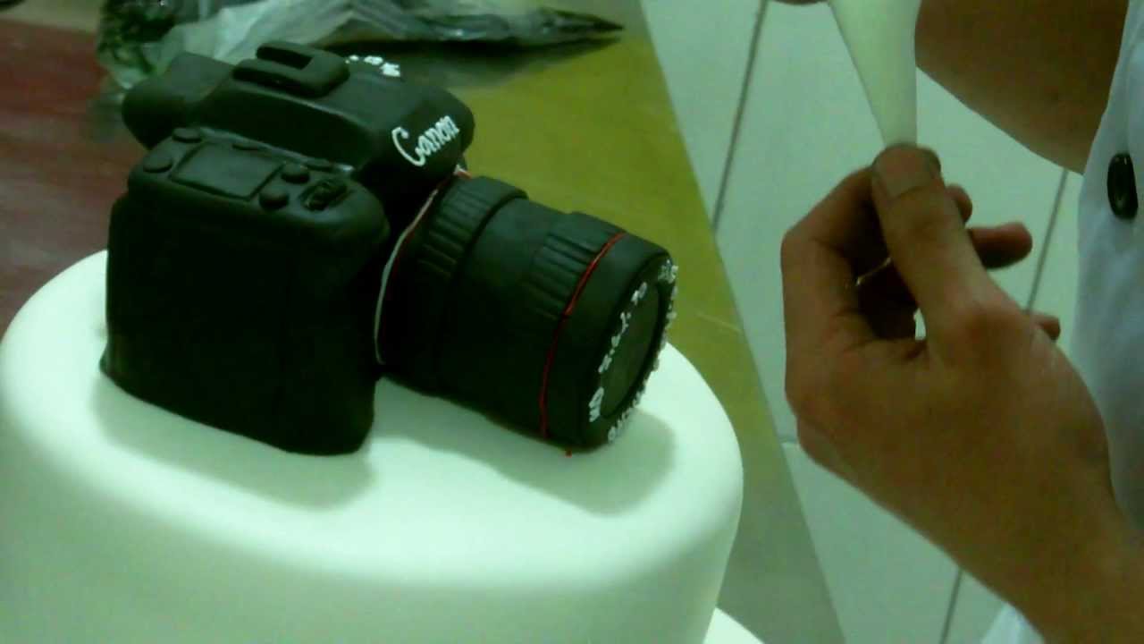 camera cake P2