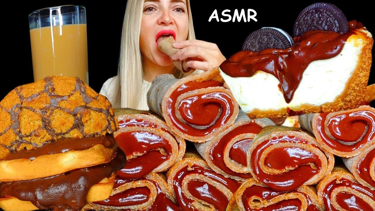 CHOCOLATE CREPES MUKBANG 🍫🍫* ASMR SOUNDS