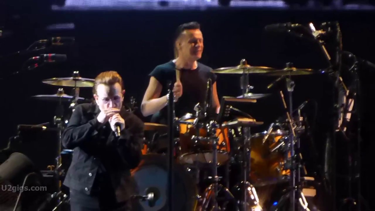 U2 Trip Through Your Wires, Mexico City 2017-10-04 - U2gigs.com