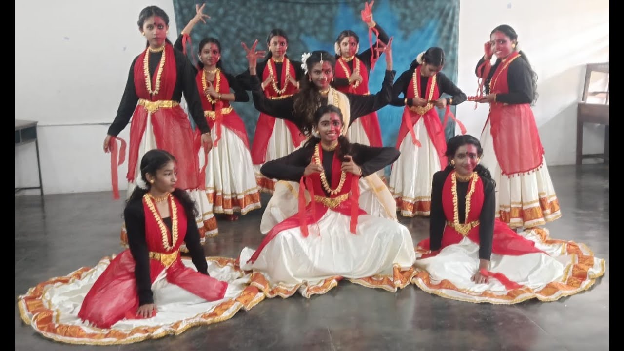 Group preformance by Our Proud Student Sradha and Party