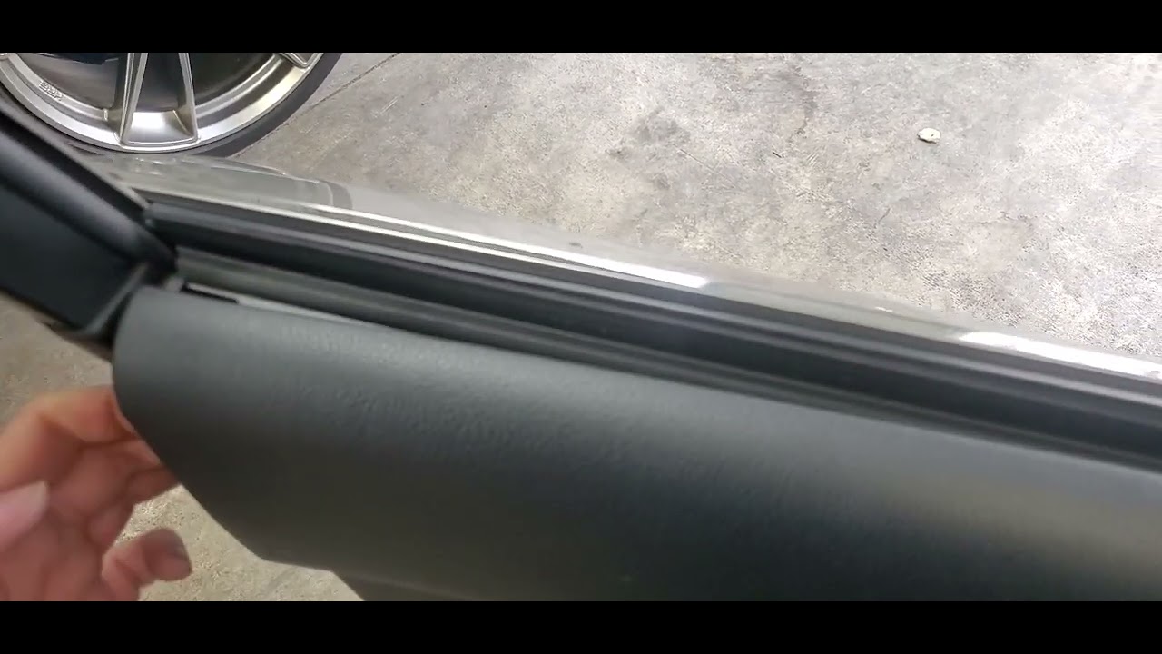 Lexus NX300. Inside door panel gasket removal to bottom load tint.