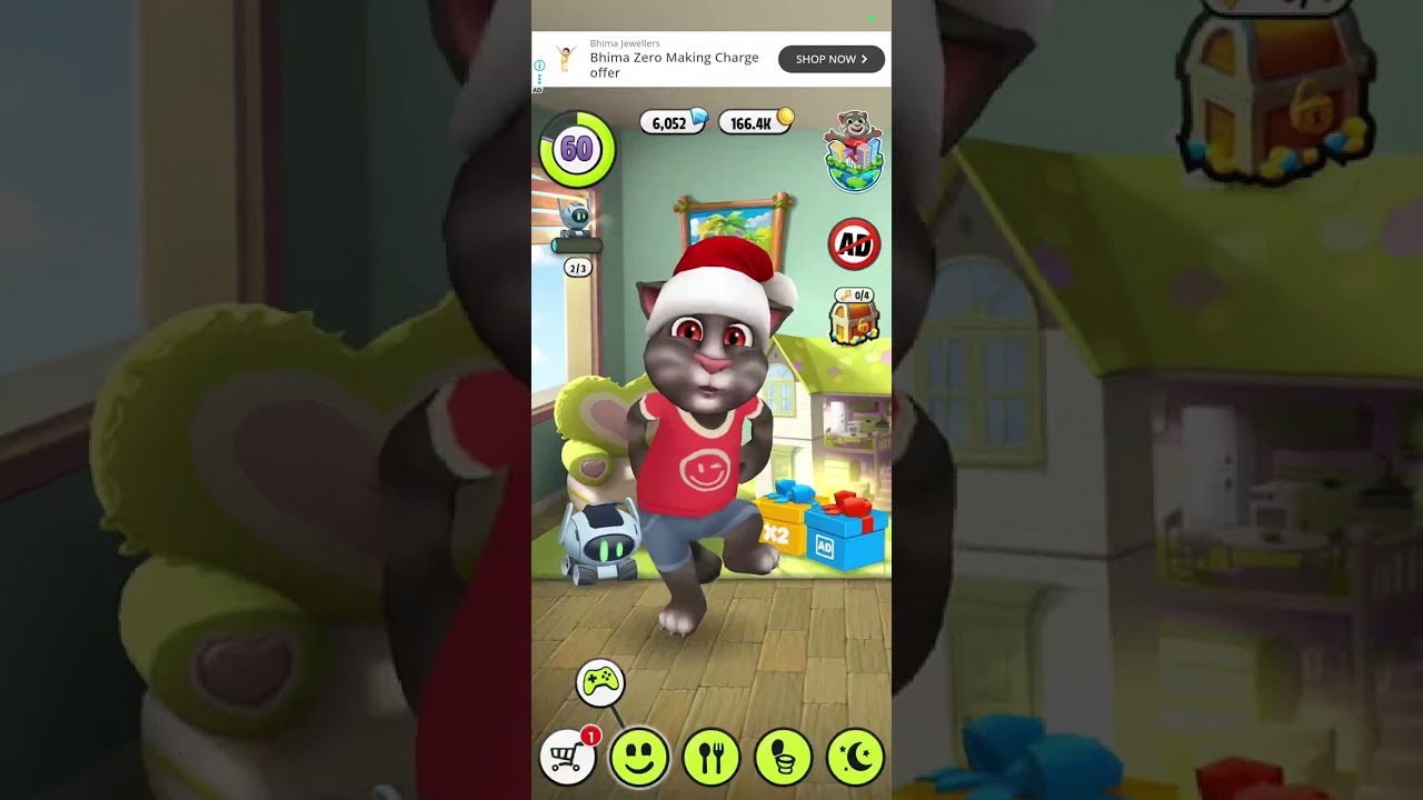 Playing my talking Tom part 2