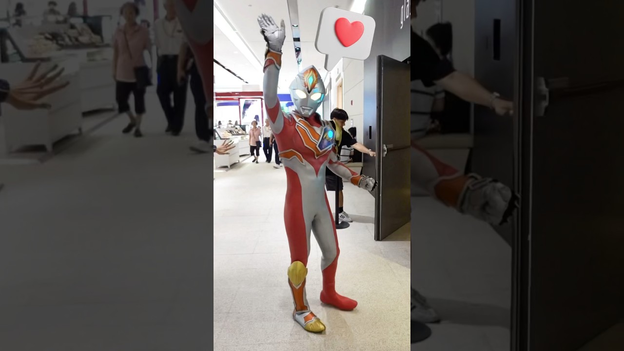 Ultraman Decker SHOCKS Me! 😱 #ウルトラマン #shorts