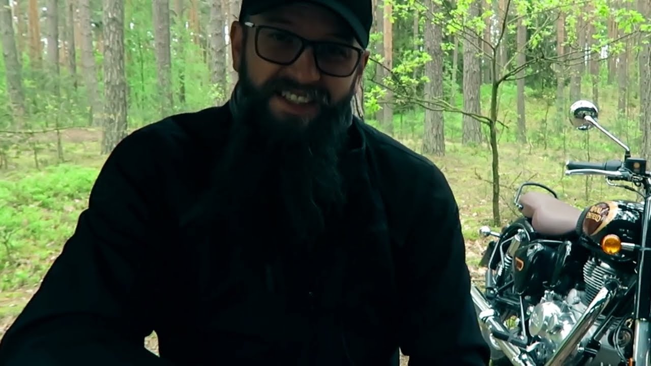 Jazda motocyklem w deszczu