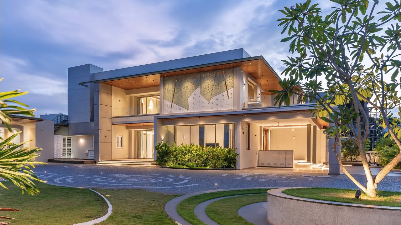 SENTHIL RESIDNECE Design By Cubism architects & interiors #lights