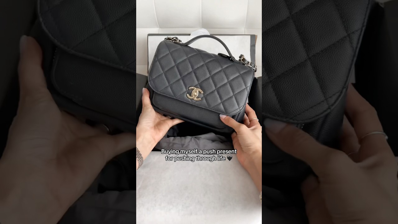 Unboxing a Chanel Business Affinity Bag in Medium Caviar