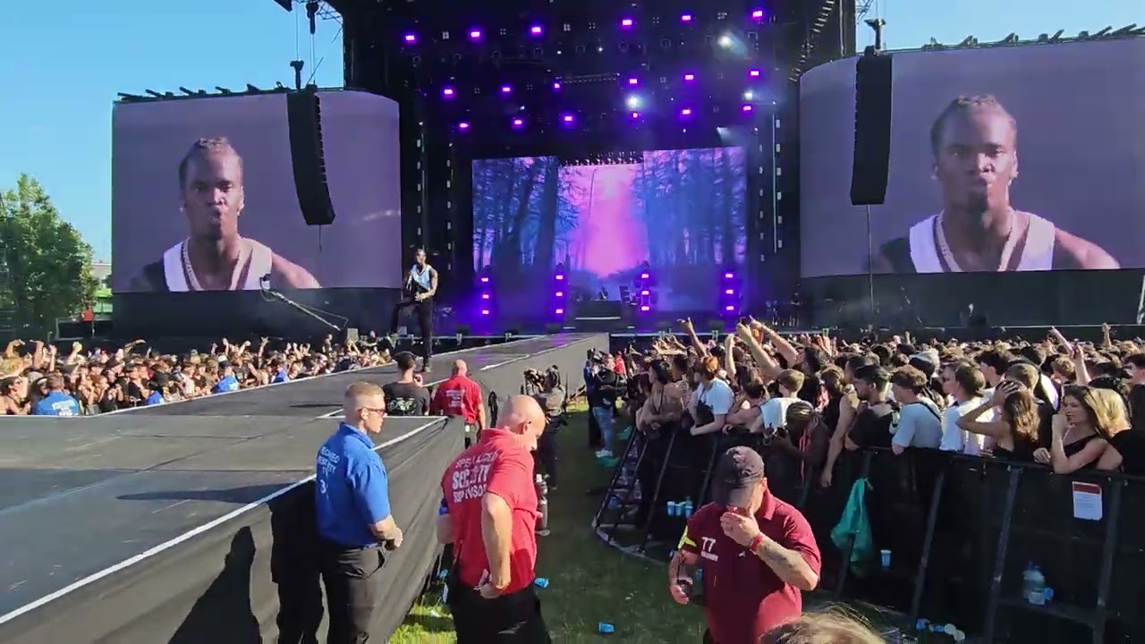 lancey foux - 25wagg3dou2 (Live at wireless)