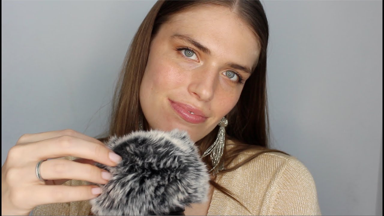 ASMR | Fluffy mic brushing + whisper ramble