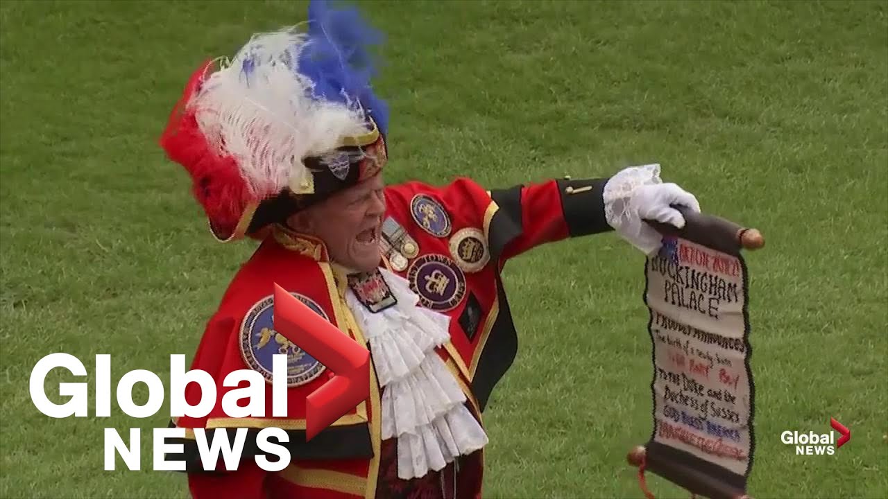 Town crier announces birth of Meghan Markle and Prince Harry's royal baby boy
