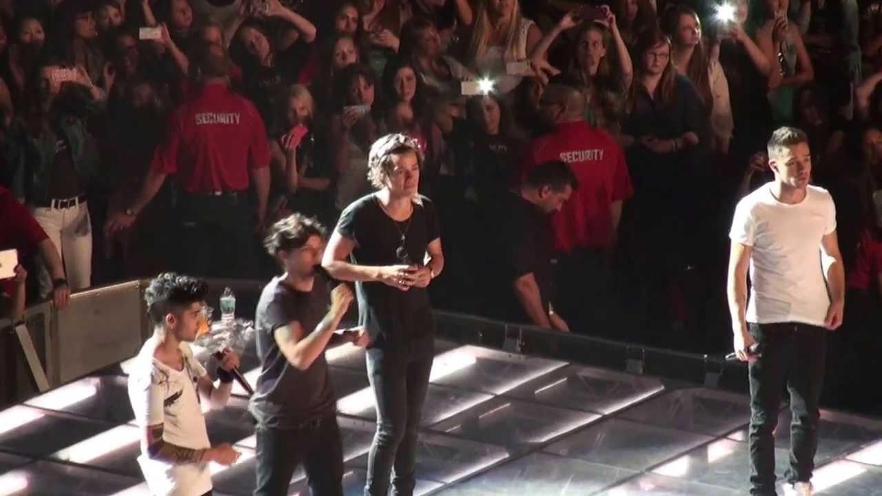 One Direction Vancouver twitter questions
